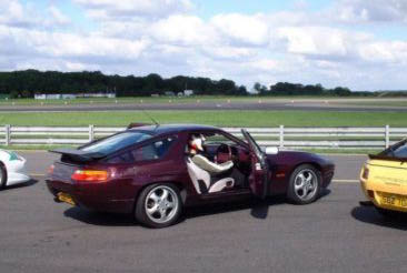 928 GT at Bedford Autodrome